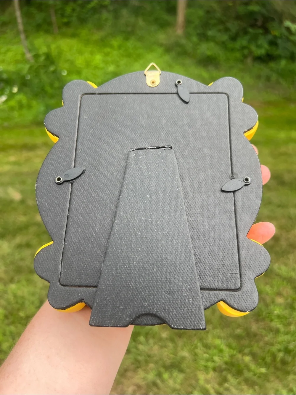 Vintage FRIENDS Peephole Picture Frame TV Show Prop Gift in Box Yellow Whimsical